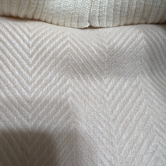 Vince Camuto Faux Fur Pom Beanie & Scarf Set - Picture 10 of 10